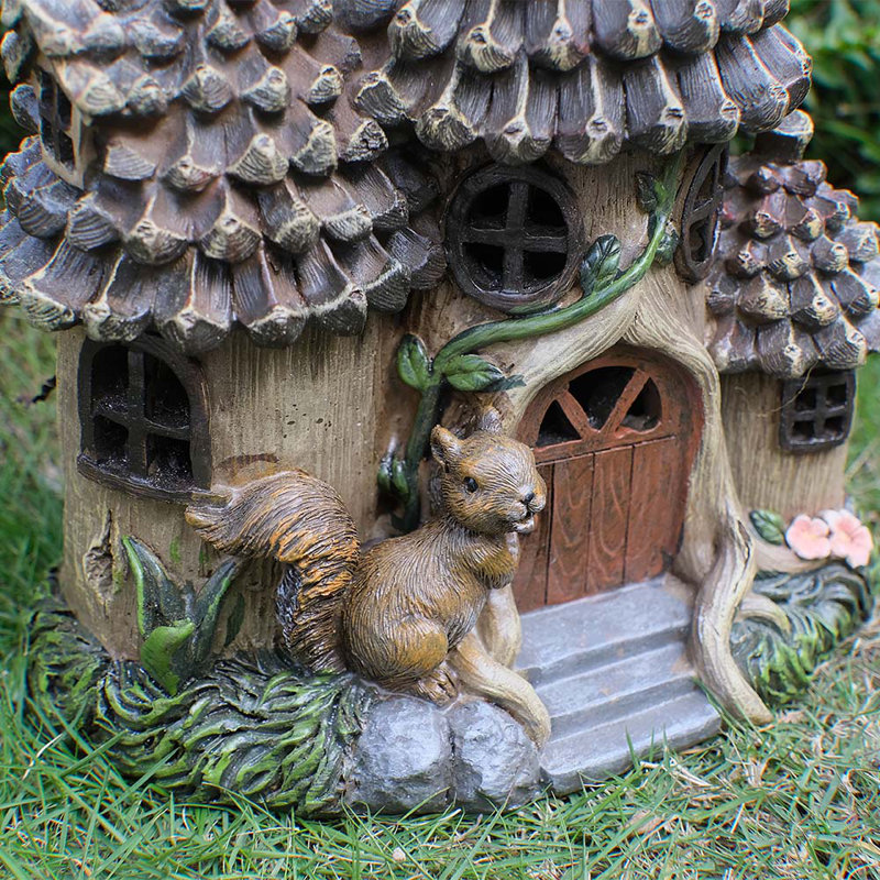 Trinx Solar Garden Outdoor Statues Home of the squirrel Waterproof